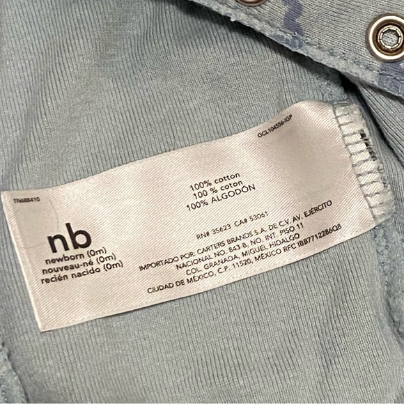 Carter’s Convertible Newborn Set with Hat - Picture 3 of 4